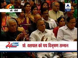 President gives Padma awards