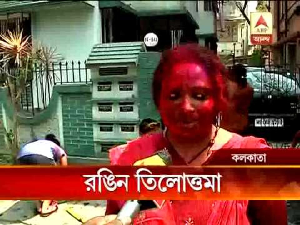Kolkata celebrates Dol