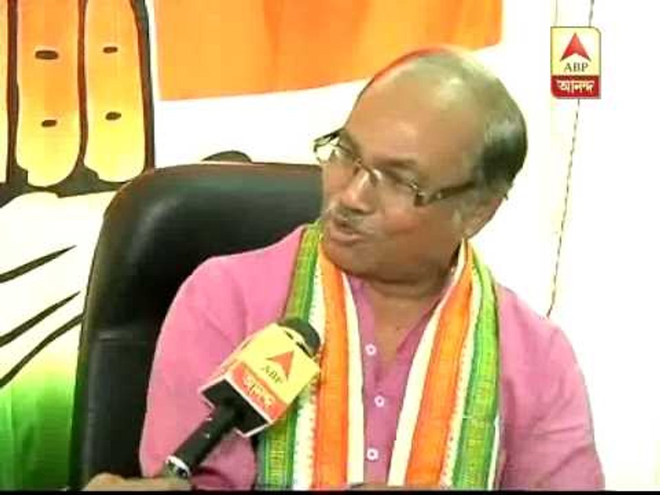 Congress candidate of Jalpaiguri Sukhobilas Bar...
