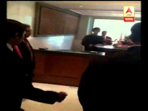 Nawaz Sharif reaches at Hyderabad house to meet with Modi