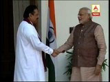 Prime Minister Modi meets with Sri Lanka President Mahinda Rajapaksa