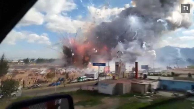 Mexique : gigantesque explosion dans un marché de feux d'artifices