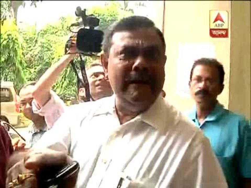 Samir Chakraborty at the cbi office, claims he has come himself.