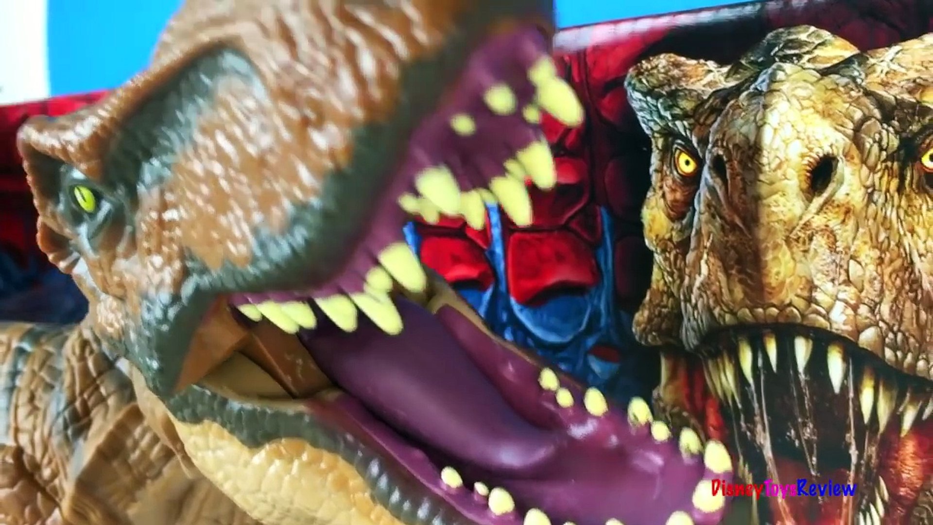 New Jurasic World Stomp Strike Tyrannosaurus Rex And Chomping Indominus Rex Figure Fight 動画 Dailymotion