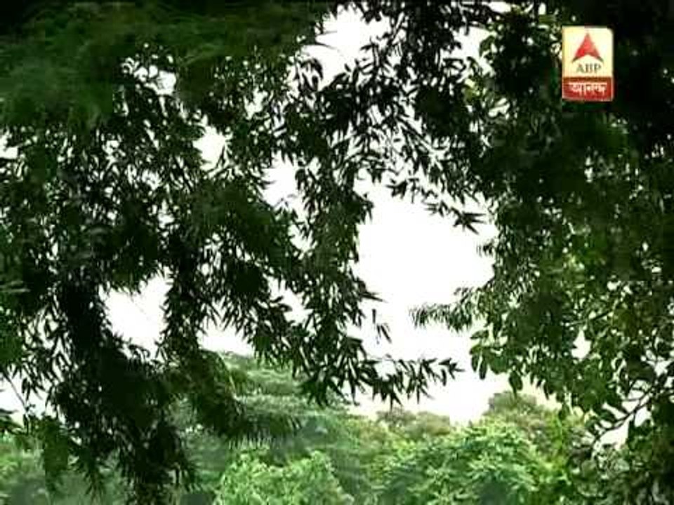 Now 'Hudhud' likely to hit bengal,  orisha.