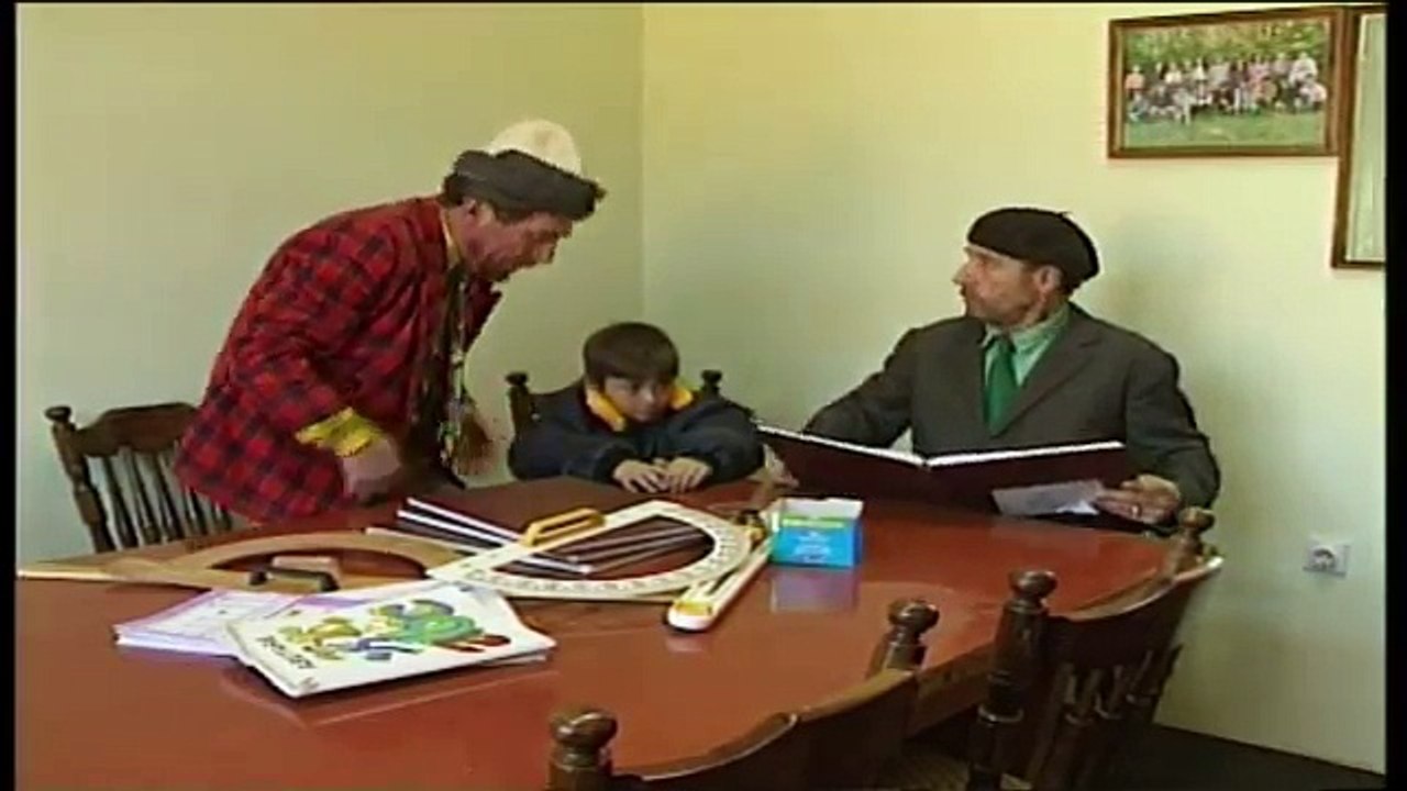 Me 1000 euro djali e kalon klasen