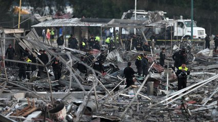 More than 30 dead as Mexico fireworks market blows up