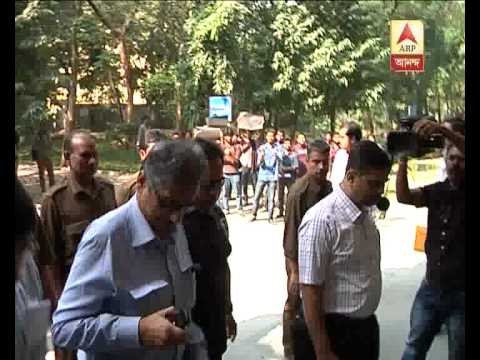 ju student protest against vc