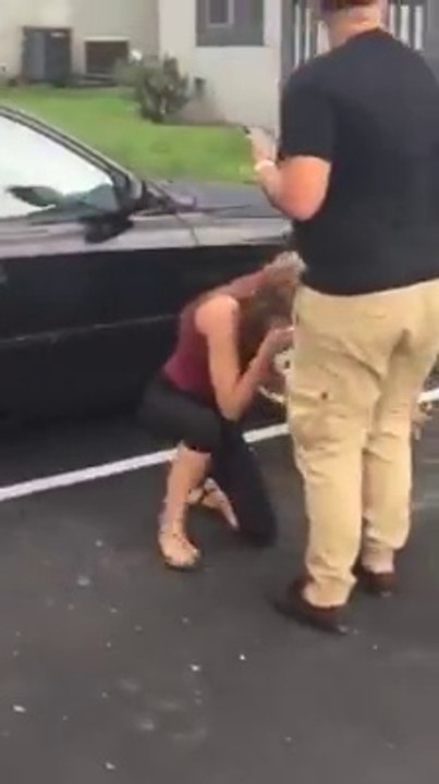 Live Fight Scene x 2 Sexy girls _ Mortal Combat X Fight 2016