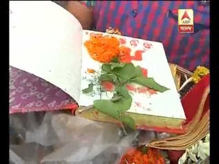 Poila Baisakh: people crowded at Kalighat Temple for offering God