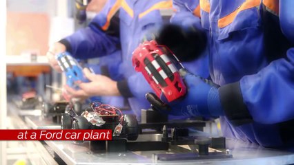 La fábrica de Ford que un día al año hace juguetes