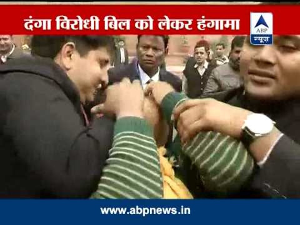 High drama as man enters Parl premises opposing Communal Violence Bill