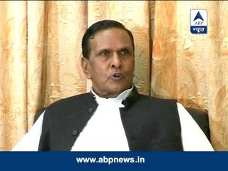 Beni Prasad predicts, Rahul will wave flag from rampart of Lal Quila