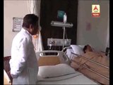 Mukul Roy meets injured ABP Ananda correspondent Swapan Neogi in hospital