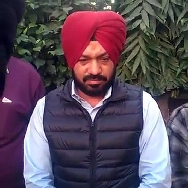 Aap Leader Gurpreet Ghuggi Batala ch patarkara...
