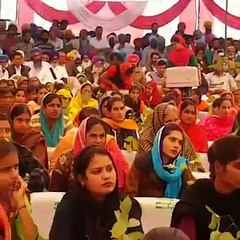 Harsimrat Badal Distribute Sewing machines to the student of nàni chhaan sardulgarh
