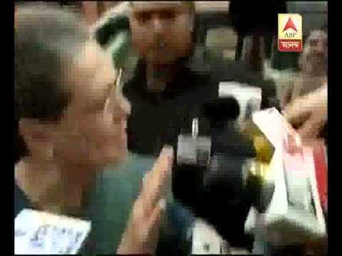 Sonia Gandhi attacks Sushma Swaraj