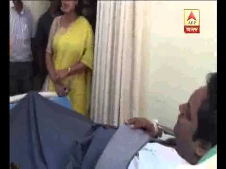 ABP Ananda reporter Attack: BJP team visits hos...