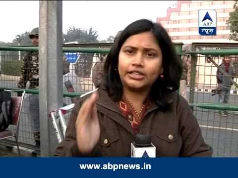 Arrangements outside Delhi Secretariat for Kejriwal's Janata Darbar