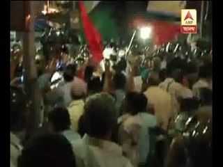 Left leader Dipak Dasgupta injured after Police lathicharge