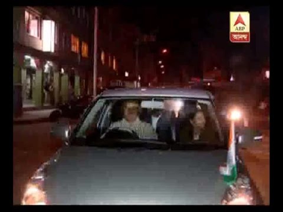 Bhutan PM Tshering Tobgay drives Mamata to hotel