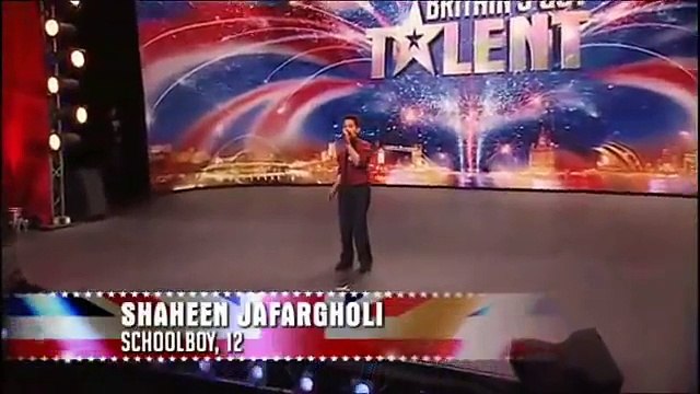 Simon envergonha o menino, mas segundos depois o menino humilha o jurado