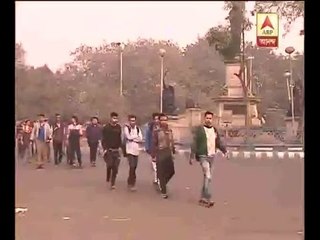 People throng Victoria on the cold morning of 31st december