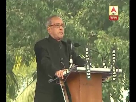 Prez Pranab Mukherjee praises Mamata Banerjee