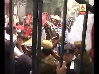 DSO supporters gets into clash with Police while they tried to enter court premises