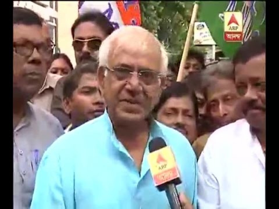 Shobhondeb campaigns at Rasbehari