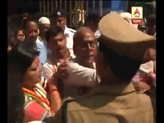 Deepa Dasmunshi alleges that in times of submission of nomination also Police partial beha