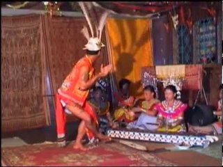 Panjai Bujang / Taboh Mikai Beganyang - Edwin Umbu