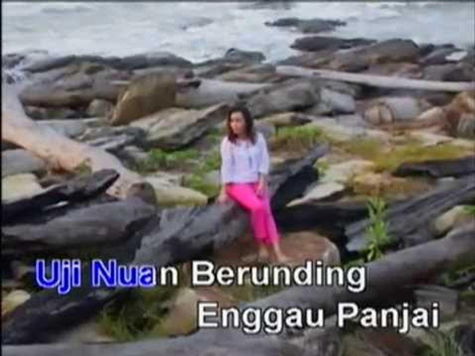 Enggai Nganti Sungai Nadai Ulu - Stella Philip