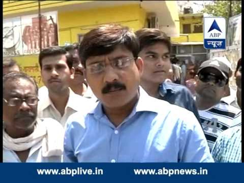 Murli Manohar Joshi quietly casts his vote in Varanasi and disappears