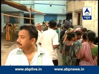 Voters in Kolkata