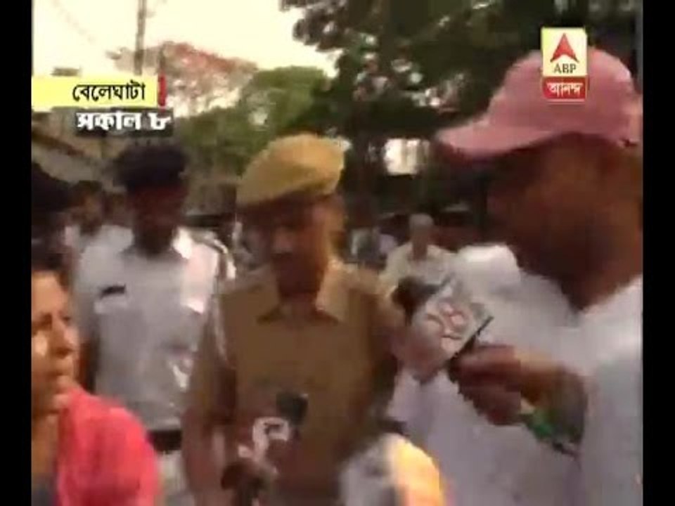 bengal poll 4rth phase: false voters detained at Beleghata