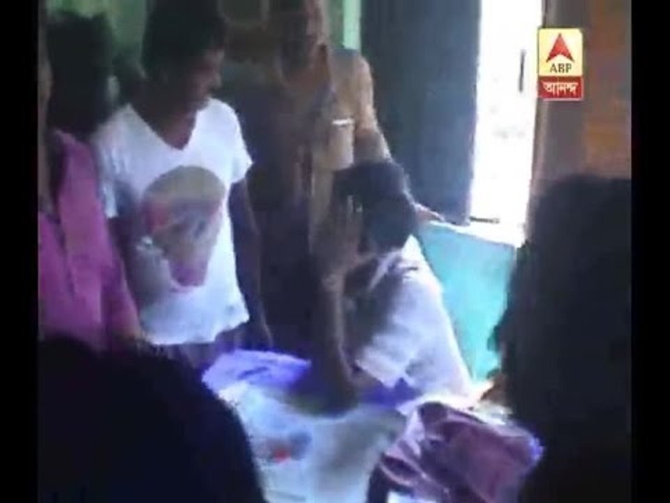attack on teacher in Arambagh