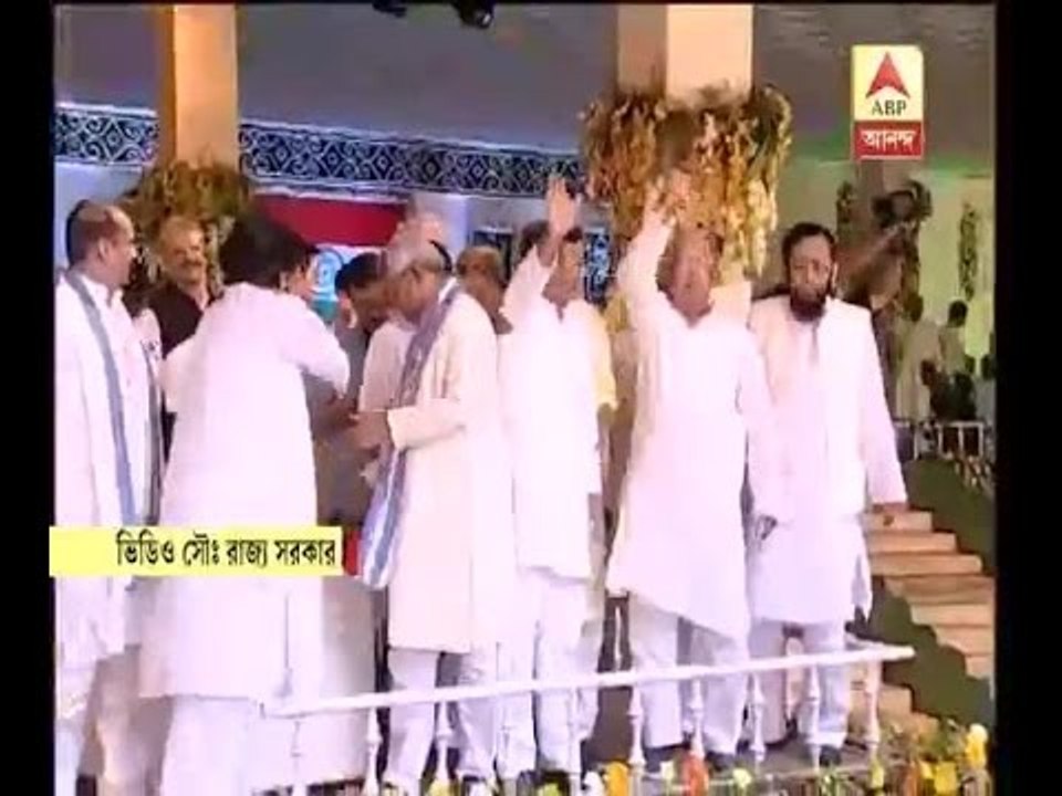 Nitish, Kejriwal, Laluprasad and Farookh attend...