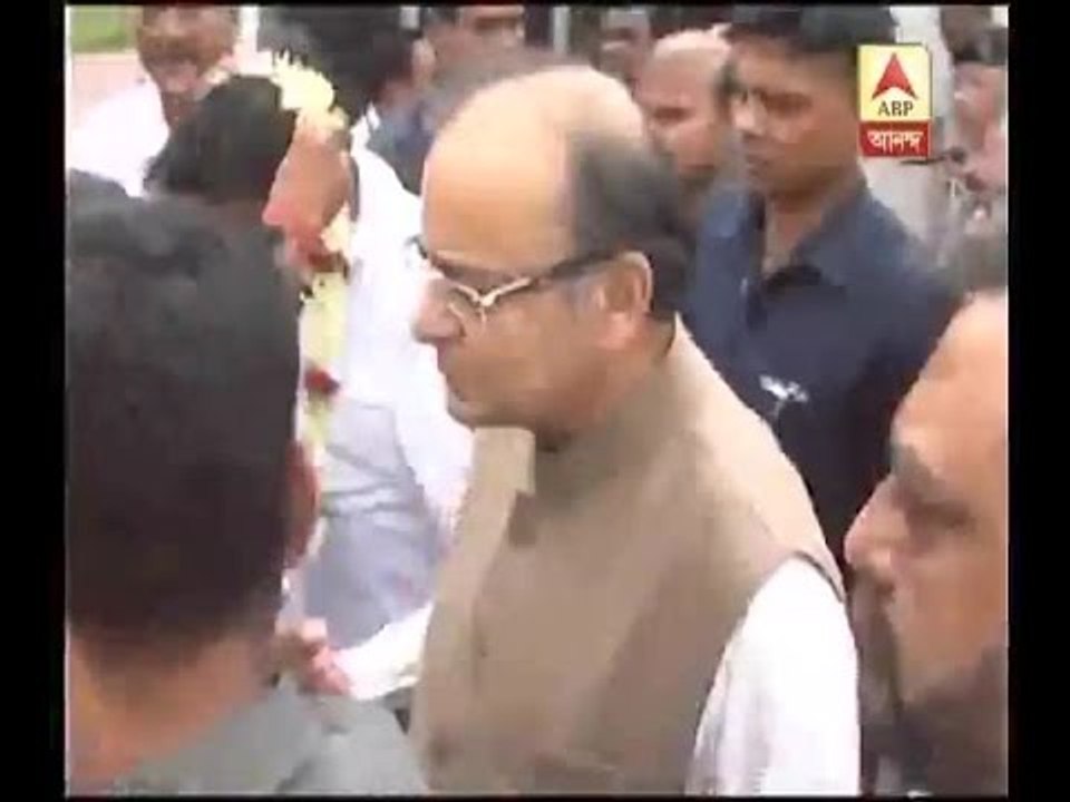 Arun Jaitley, Babul Supriyo arrived at Mamata Banerjee's oath taking ceremony