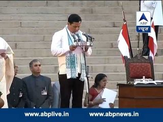 Sarbananda Sonowal takes oath as a Minister