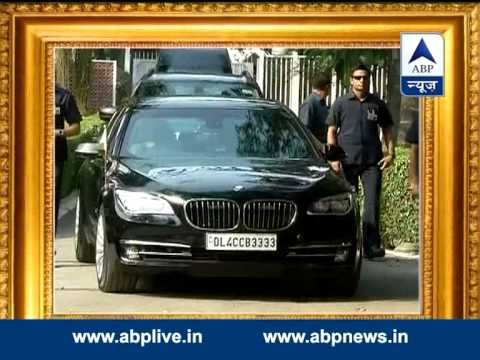 PM Modi meets Former Prime Minister Manmohan Singh