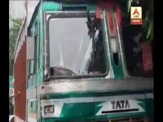 A truck crushed a school student while crossing road in Kolkata