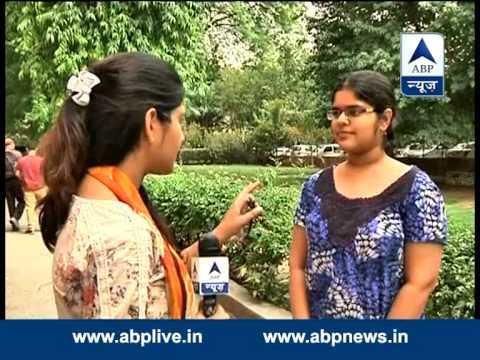 Students line up for first day of admissions in Delhi University
