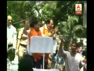 Dipa Karmakar reached at Agartala today, crowd of  enthusiasts around her