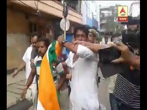 BJP supporters show protest against Kanhaiya, arrested