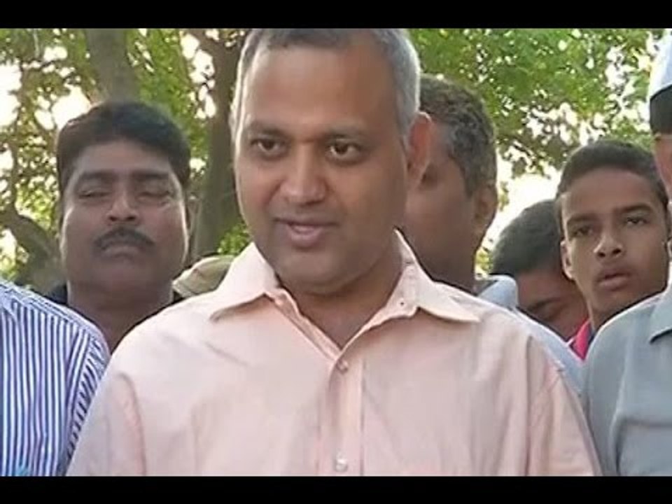 WATCH: AAP MLA Somnath Bharti arrested for assaulting AIIMS' security guards