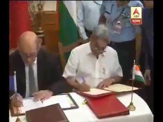 India & France signed the deal for 36 high-tech Rafale fighters