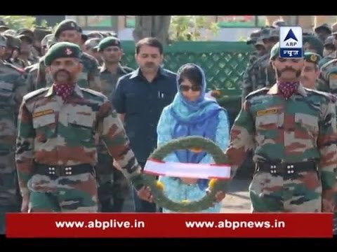 Mehbooba Mufti at wreath laying ceremony of martyred soldiers in Uri Attack