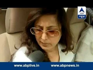 Sansani: Rajesh Khanna's 'live-in partner' challenges sale of his bungalow