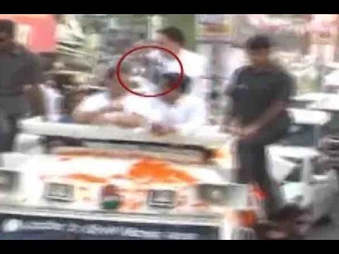 UP: Shoe hurled at Congress vice-president Rahul Gandhi during his rally in Sitapur, blame